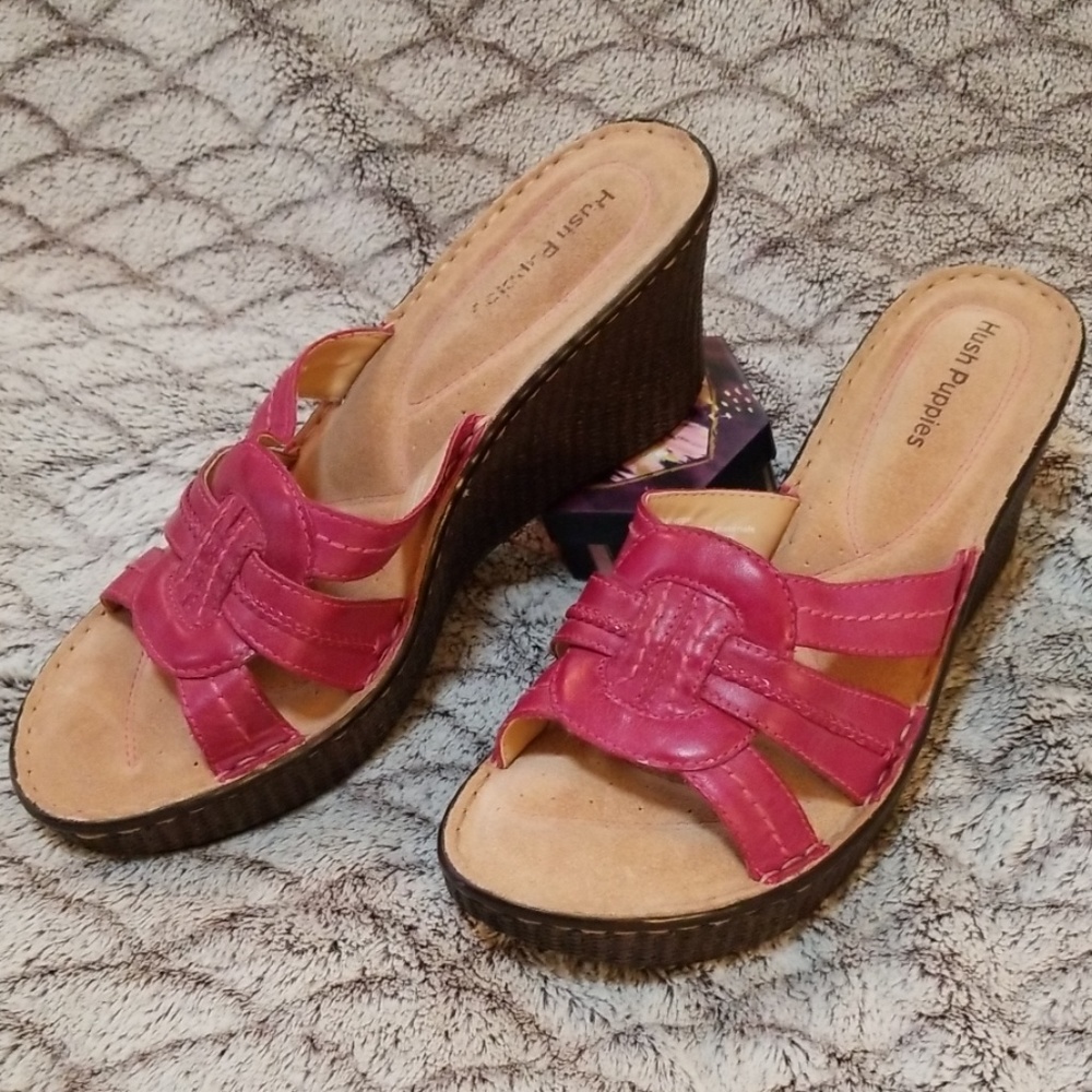 Hushpuppies  never worn
